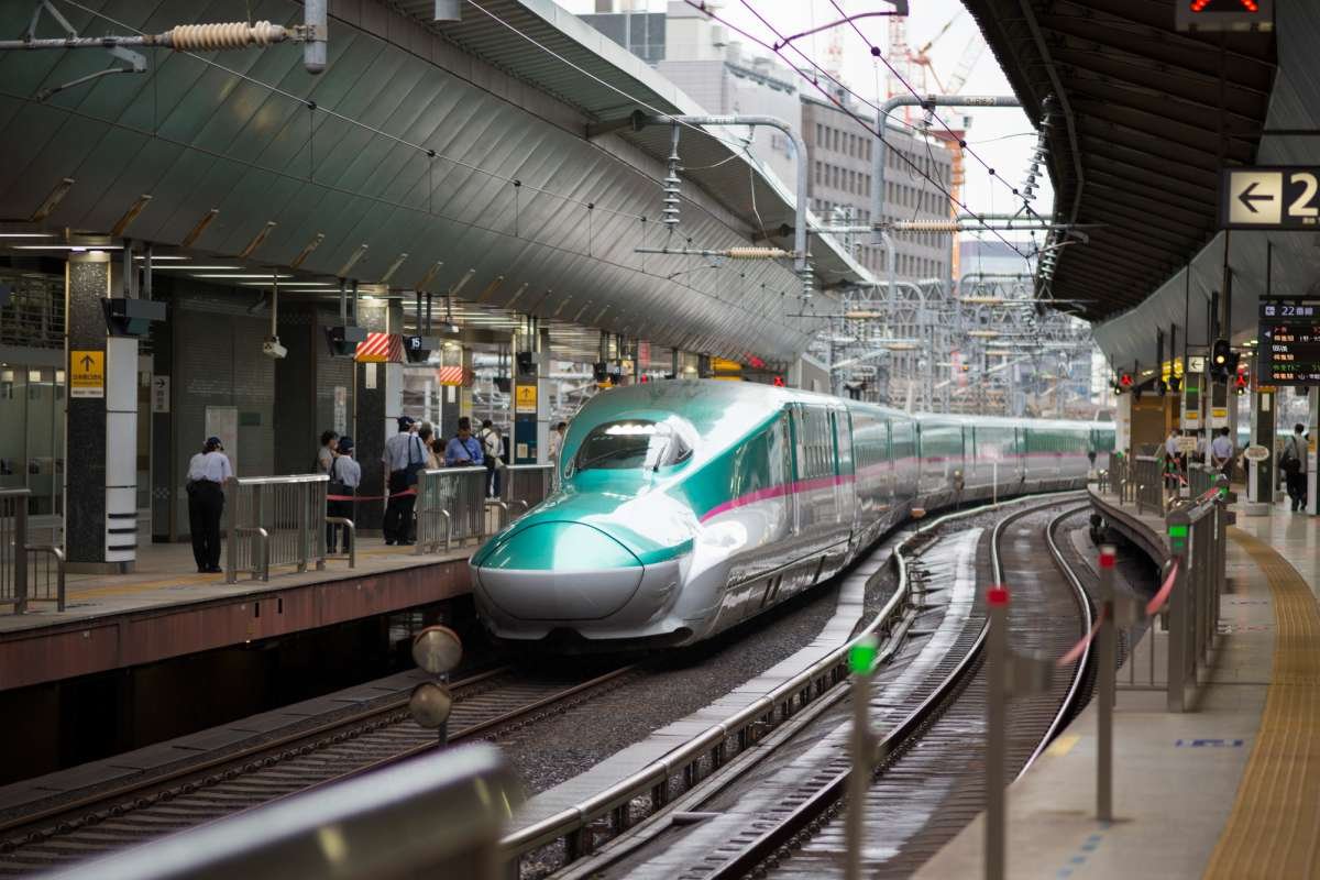 Shinkansen Hayabusa: el tren bala más famoso de Japón (y la estrella de Netflix en 2025) 2026