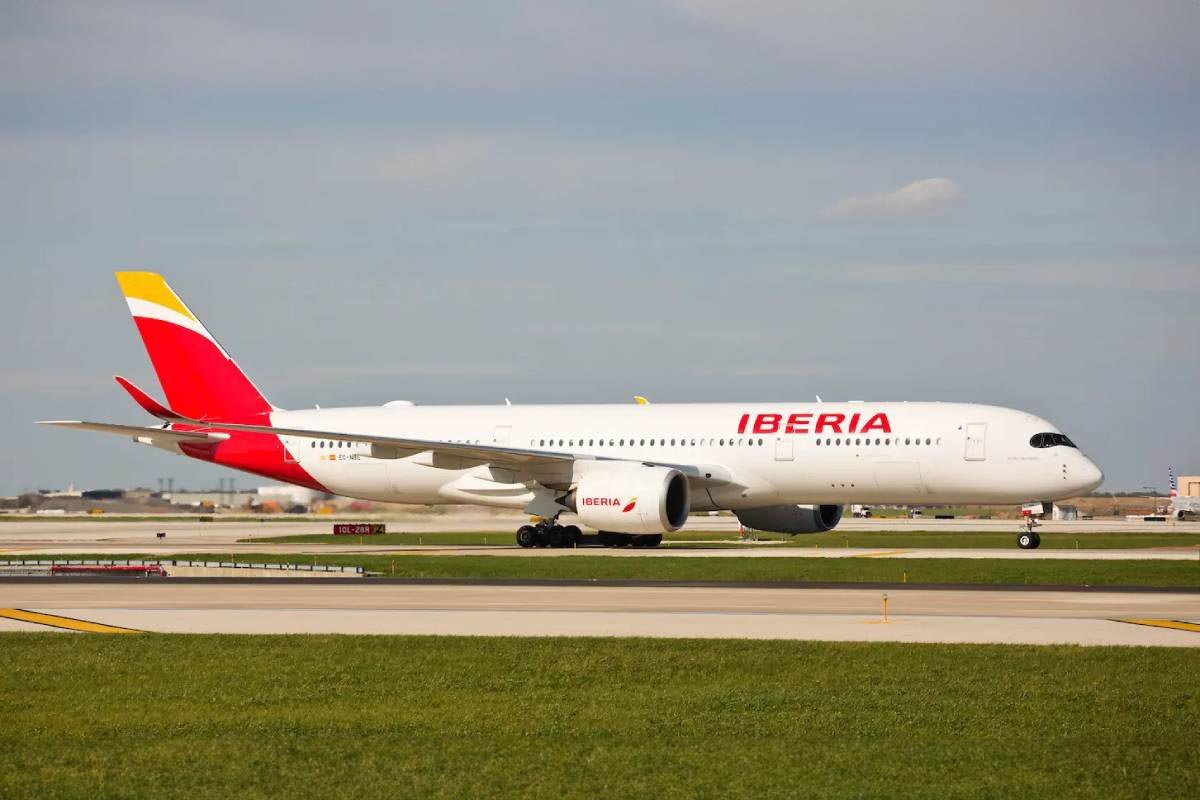 Iberia reabre la ruta directa Madrid-Tokio con el Airbus A350