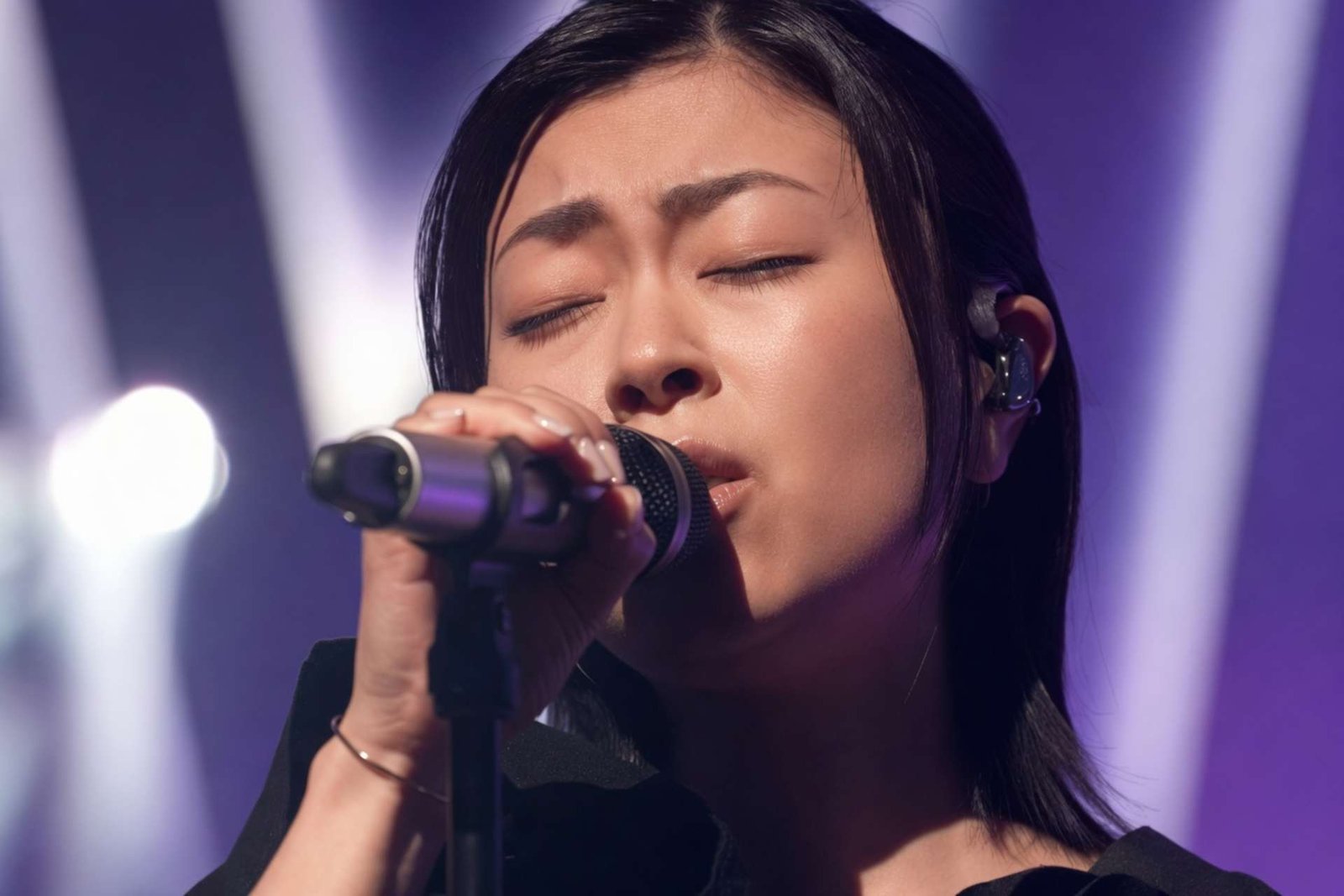Utada Hikaru cantó First Love en la TV abierta por primera vez en 24 años 2026 utada hikuru first love