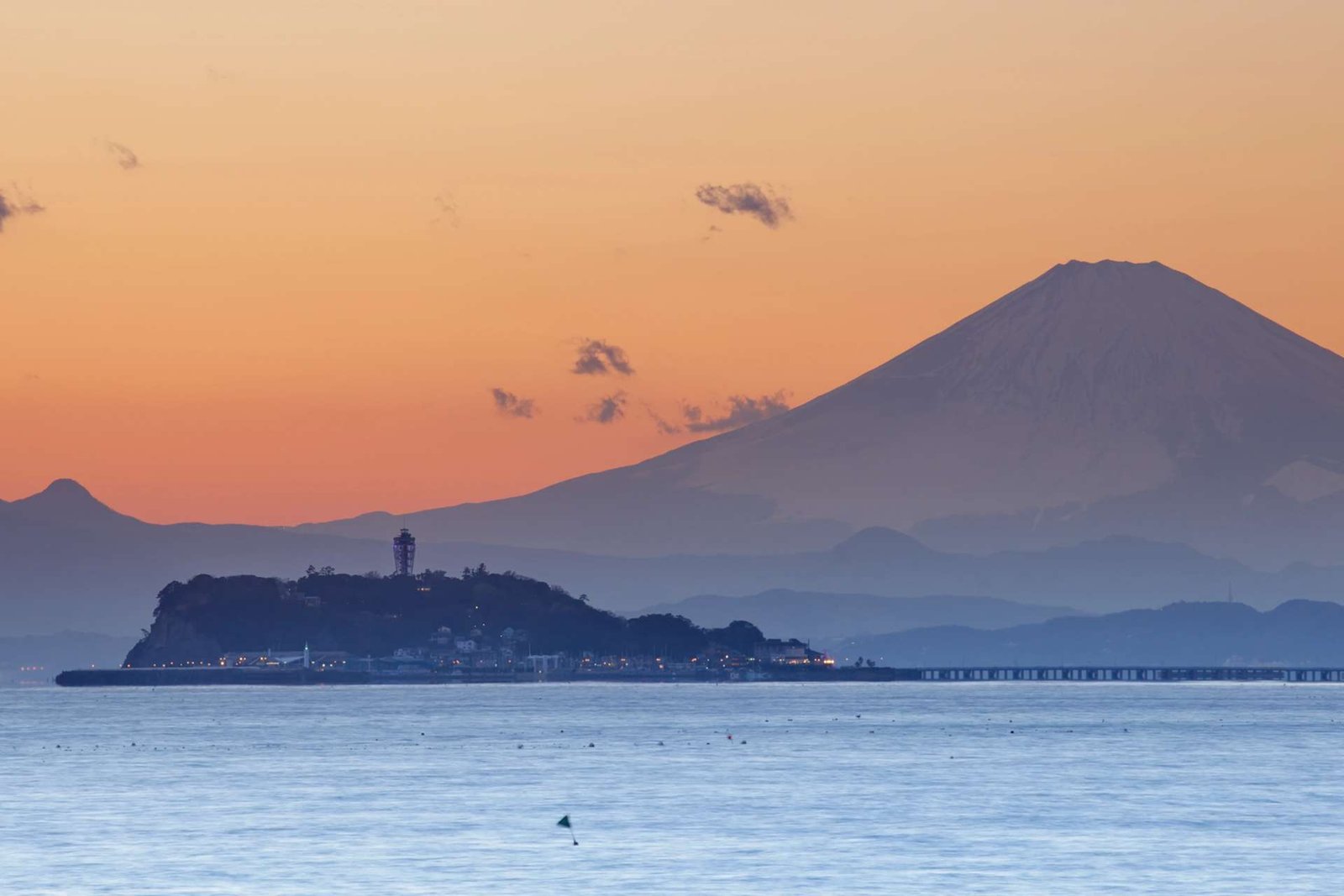 Enoshima: guía para visitar la isla sagrada cerca de Tokio 2026